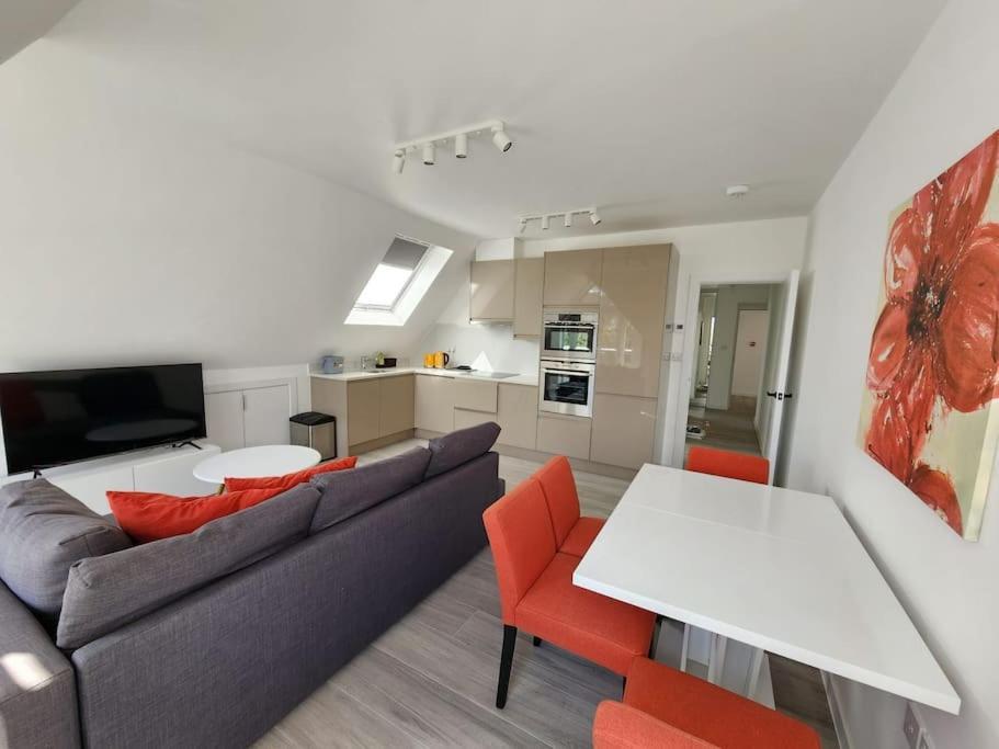 Paradigm Court, Brand New 1-Bedroom Flat Оксфорд Екстериор снимка